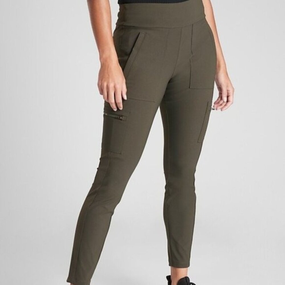 Athleta | Headlands Hybrid Cargo Tight | Peat Green | Size 12